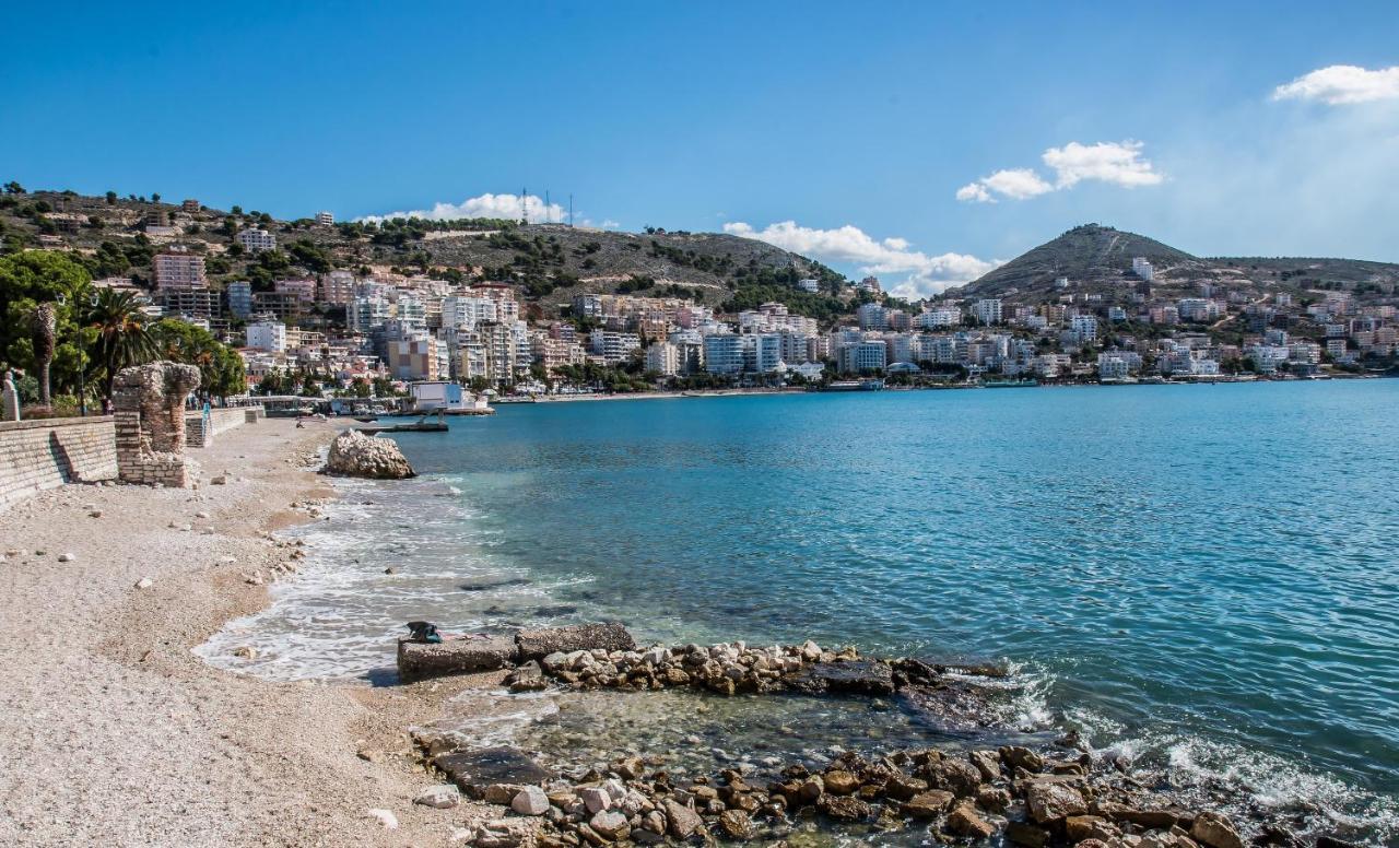 Isabela Apartments Sarandë エクステリア 写真
