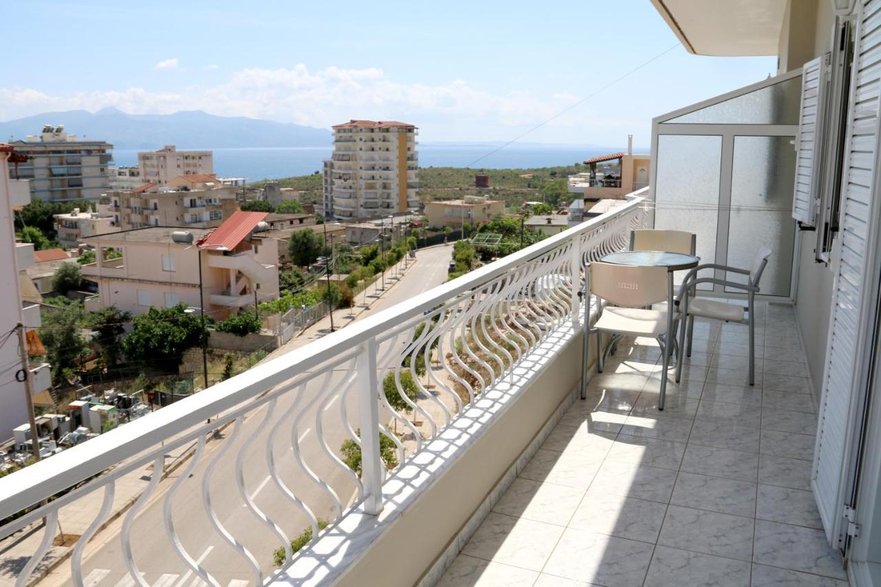 Isabela Apartments Sarandë エクステリア 写真
