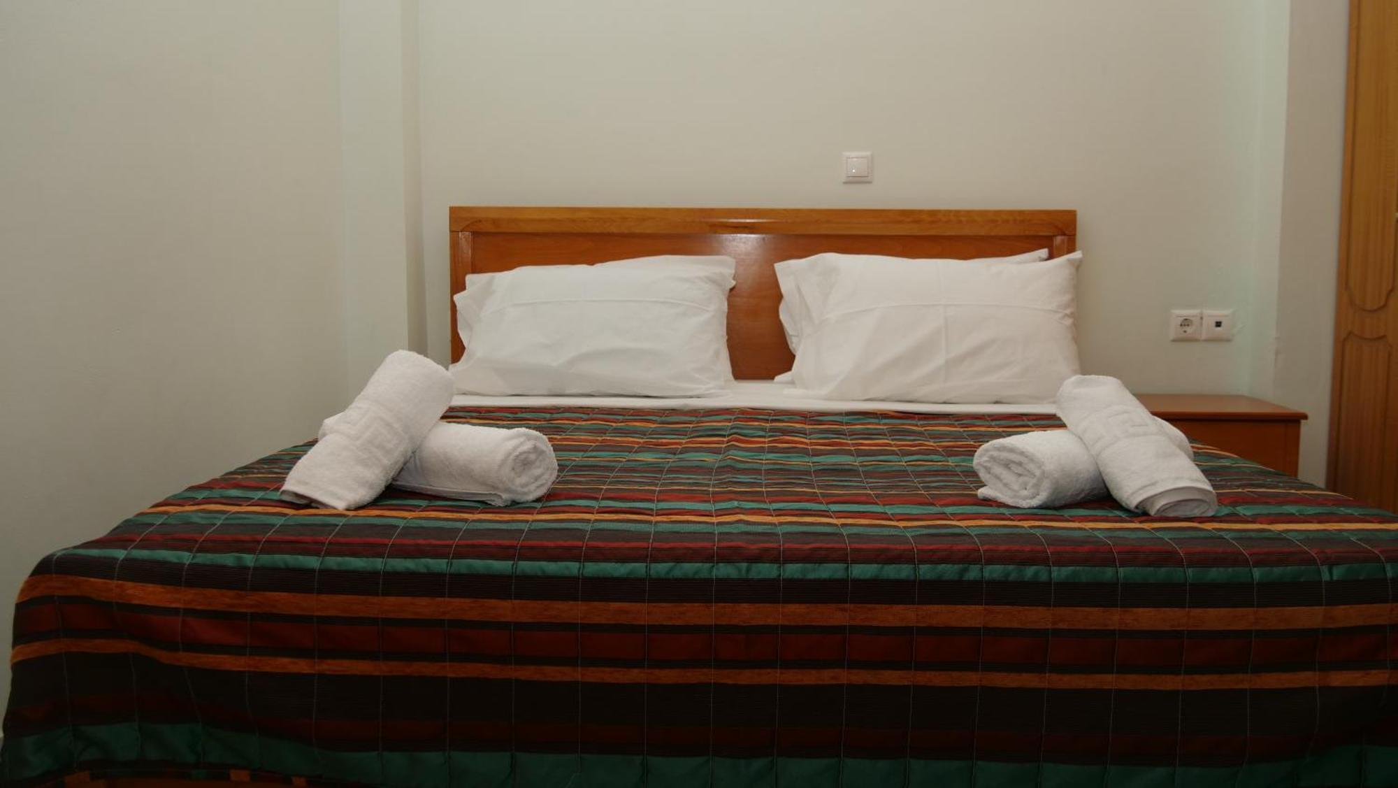 Isabela Apartments Sarandë エクステリア 写真