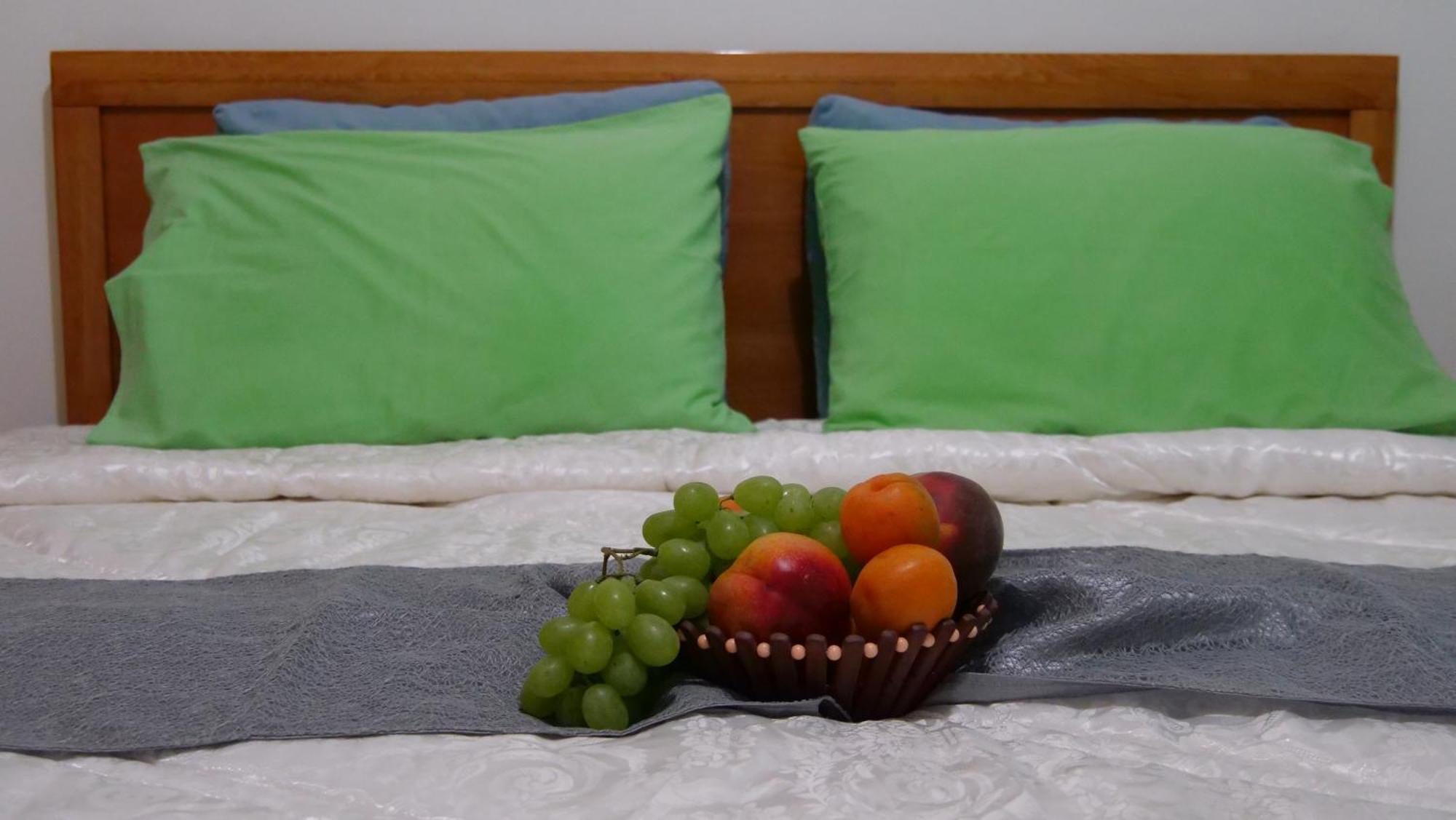 Isabela Apartments Sarandë エクステリア 写真