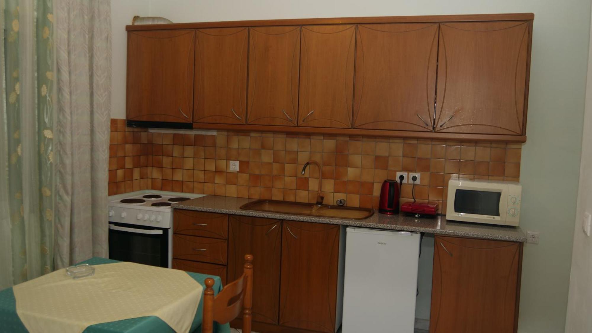 Isabela Apartments Sarandë エクステリア 写真